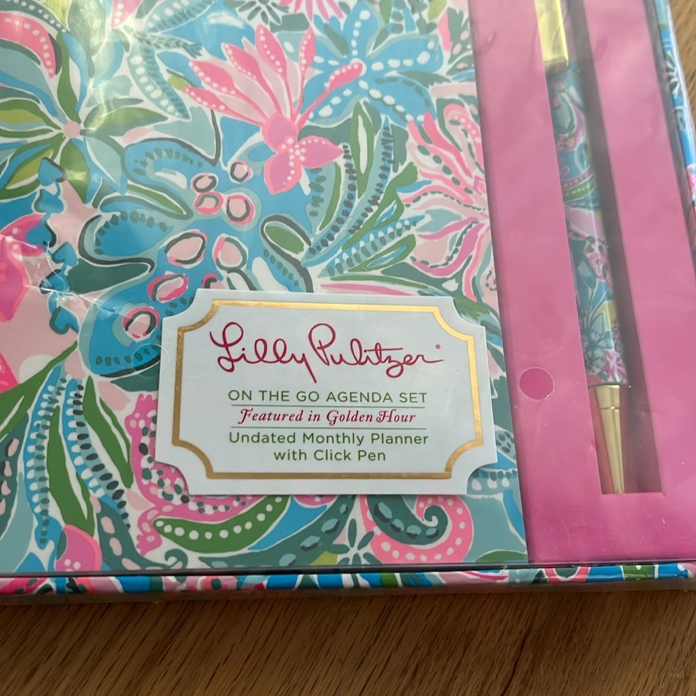 Lilly Pulitzer Colorful Home Office Set - Picture 9 of 16